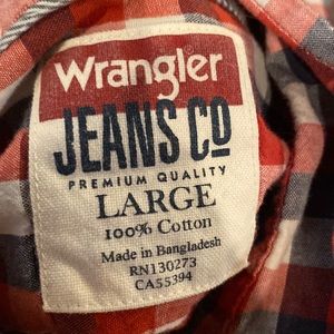 Wrangler Large men’s dress up shirt